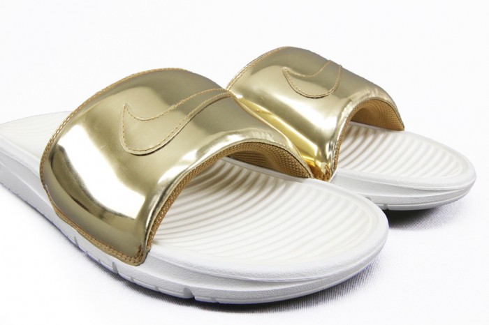 Nike Benassi Slides Liquid Metal Gold2